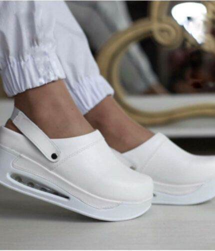 Terlik női stílusos színes AIR cipő – sima fehér papucs sarokpánttal Egyedi AIR és AIR LIGHTY papucsok terlikpapucs.hu