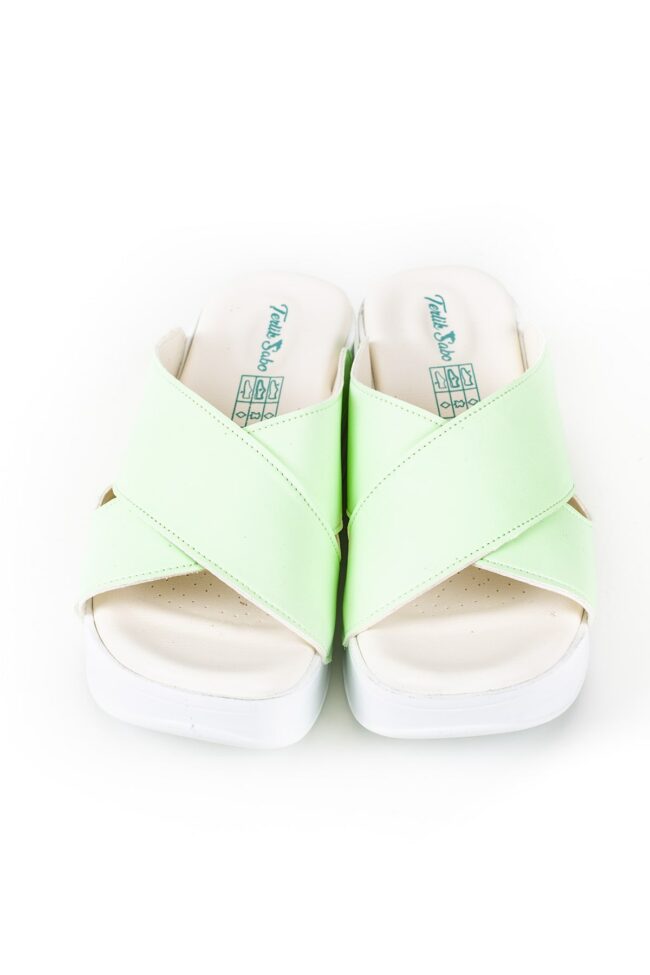 Terlik női nyitott AIR cipő – menta zöld papucs Az egészségügyi személyzet számára terlikpapucs.hu